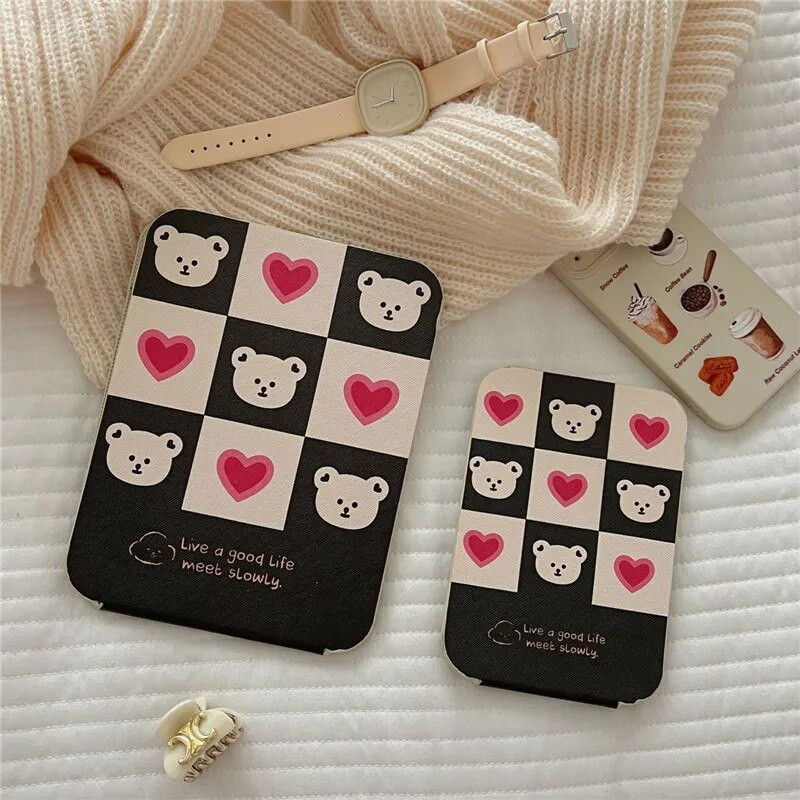 Modes sieviešu spoguļi INS meiteņu multfilma salokāms mazs spogulis grima spogulis studentu kopmītņu galddatora pārnēsājams pārģērbšanās spogulis