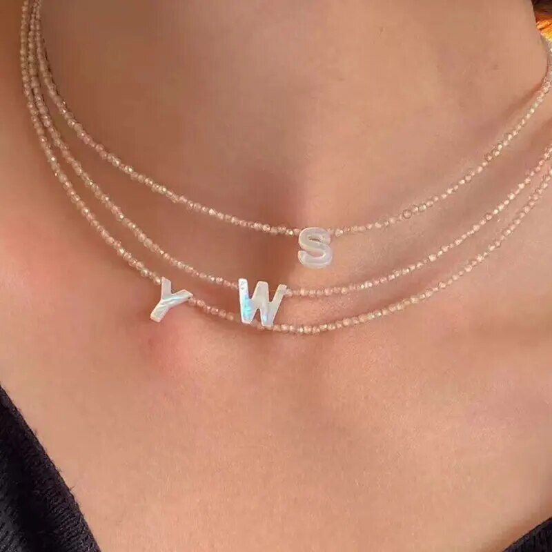 26 angol betűs kagyló nyaklánc természetes egyszerű, elegáns réz cirkon gyöngyök női lányoknak parti strandon Divatos mindennapi viselet