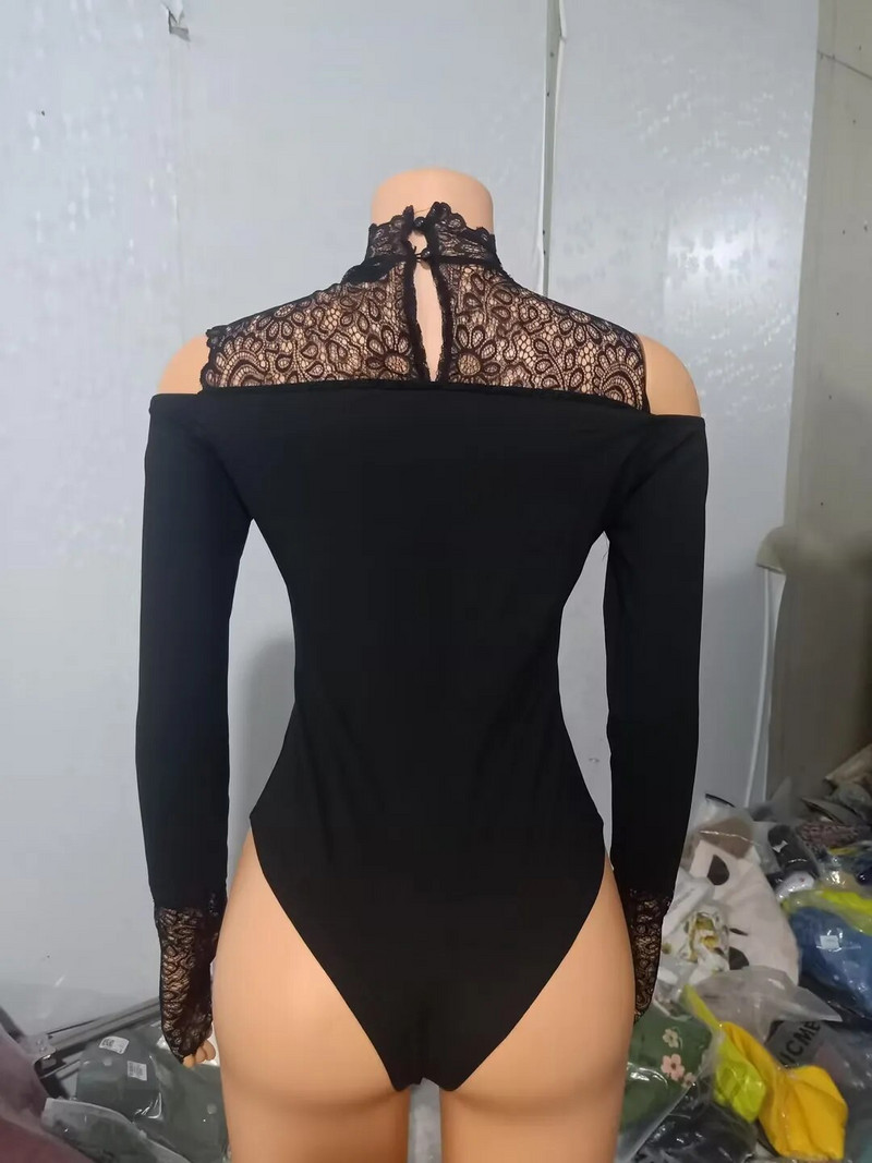 Ženski kombinezon Ljeto 2022. Modni kontrastni čipkasti kombinezon dugih rukava, seksi hladna ramena Jednobojni uski dnevni bodi