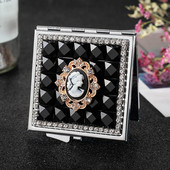 Mini džepno kozmetičko ogledalo za šminkanje, dvostrano sklopivo ručno kompaktno ogledalo za šminkanje Ljepota, Veleprodaja poklona za zabave Pokloni Suveniri