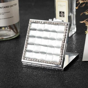 Mini kabatas kosmētikas spogulis, no divām pusēm salokāms kompakts spoguļa grims, 8 krāsu kristāla vairumtirdzniecība ballītes, dāvanas, suvenīri