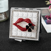 Modno mini džepno kozmetičko ogledalo za šminkanje, dvostrano sklopivo kompaktno kozmetičko ogledalo za šminkanje Crvene usne, veleprodajni pokloni za zabave