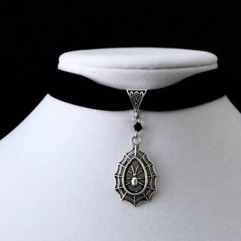 Spider Choker Black Velvet Choker gótikus ékszer Pókháló nyaklánc