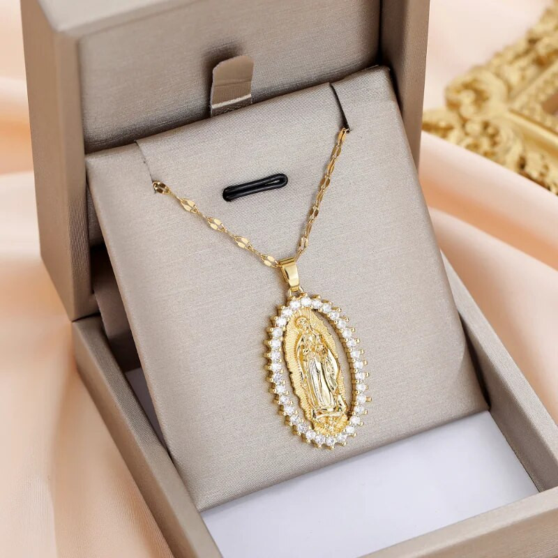Trendy Personality Geometric Djevica Marija Religiozna ogrlica s privjeskom za žene Elegantni ženski dodaci za bankete i nakit