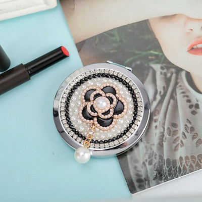 Mini džepno kozmetičko ogledalo za šminkanje, dar za žene, biserna kićanka od kristalnog cvijeta kamelije, sklopivo povećalo za šminkanje,