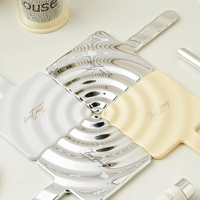 Tekući oblik kvadrata Ručno ogledalo za šminku Prijenosna kompaktna ogledala Ljepota Alati za šminkanje Stolno kozmetičko ogledalo