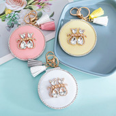 Új! PU bőr mini zsebes 2 oldalon összecsukható kozmetikai sminktükör, kulcstartó kulcstartó bojt, Bling Crystal Love Cat, buli-ajándék