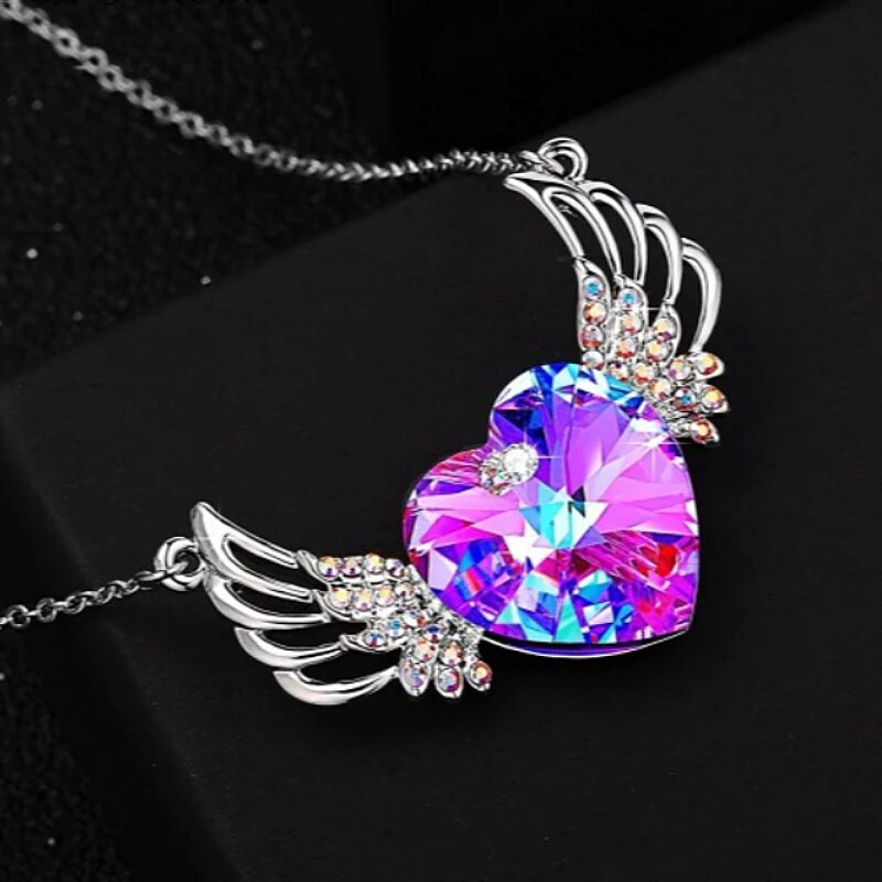 Divat Kreatív Angyalszárnyak Ékszer Nyaklánc Női Gyönyörű Szív Kristály Esküvői Eljegyzés medál Születésnapi születésnapi ajándék
