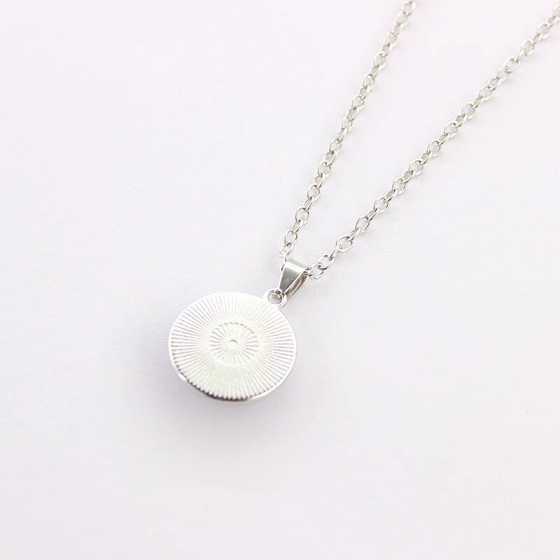 Novi dolazak Sjajni nakit Ogrlica s punim mjesecom Ručno izrađena staklena kupola Ogrlica s pomrčinom Mjeseca Sjaj u mraku Nakit s privjescima