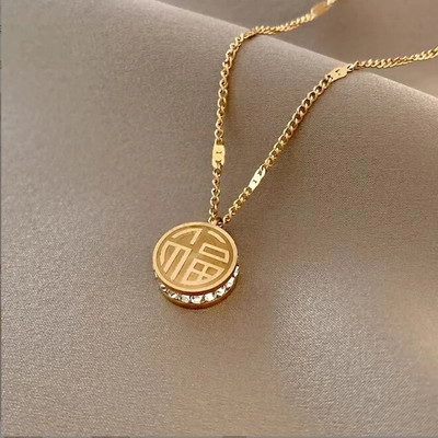 Κολιέ με ακανόνιστο οβάλ γράμμα Χρυσό χρώμα Κρεμαστό Κολιέ για Γυναικεία Προσωπικότητα Κολιέ από ανοξείδωτο ατσάλι Κομψό κόσμημα