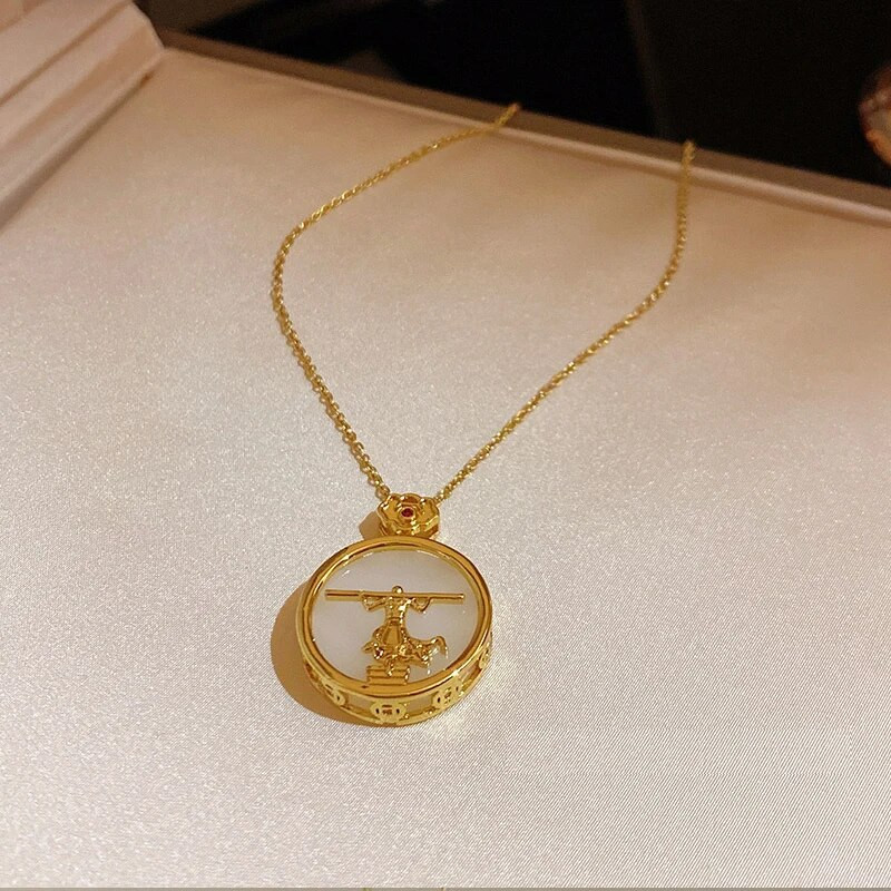 Κολιέ με ακανόνιστο οβάλ γράμμα Χρυσό χρώμα Κρεμαστό Κολιέ για Γυναικεία Προσωπικότητα Κολιέ από ανοξείδωτο ατσάλι Κομψό κόσμημα