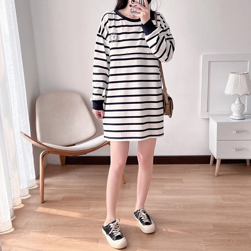 Slaugos viršūnės, maitinančios krūtimi O formos iškirptės plačios juostelės ilgomis rankovėmis, pavasario dėvėjimas krūtimi maitinantys marškinėliai nėščioms moterims Motinystės 6076B