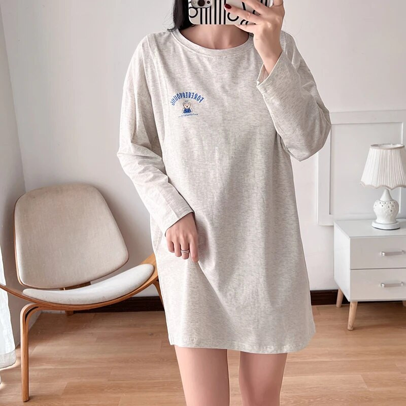 Keskmise pikkusega T-särk rasedatele ühevärvilised pikkade varrukatega rinnaga toitmise riided 95% puuvill kõrge kvaliteediga 6092B