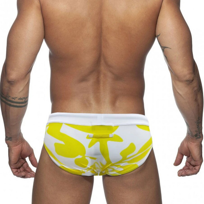 Seksi Push Up kupaći kostimi Muške kupaće gaćice 2022 UXH Bikini kupaći kostim Muški kupaći kostim Muški kupaći kostim za surfanje na plaži i bazenu Sportske kratke hlače