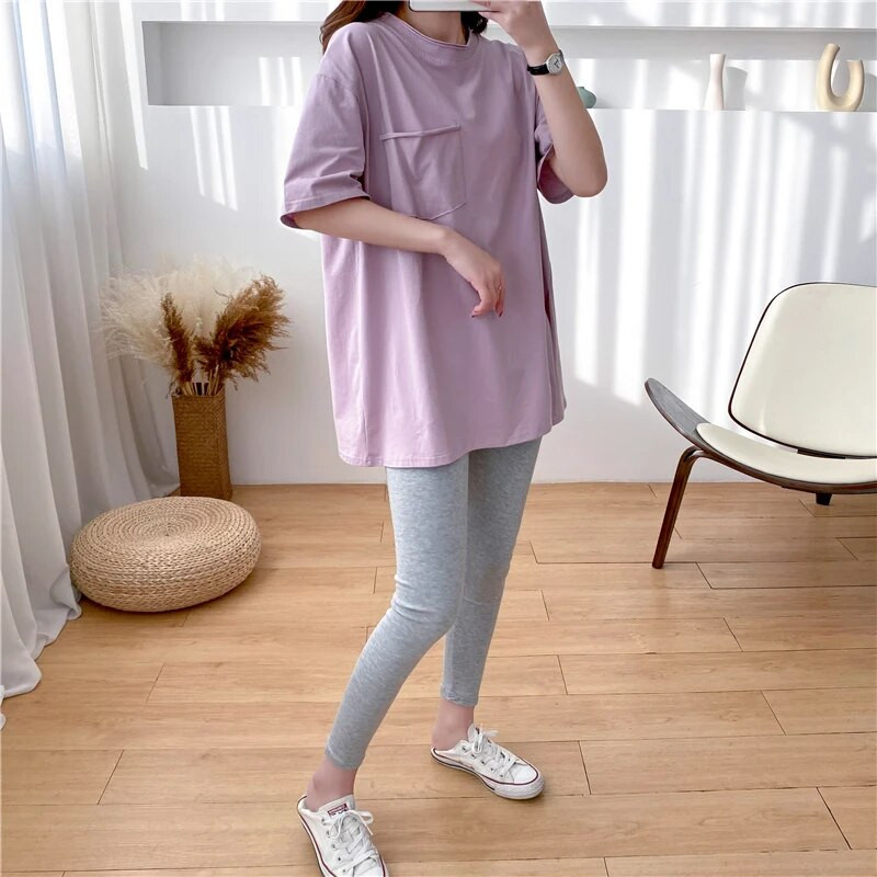 Jednobojna pamučna široka majica kratkih rukava s džepovima i ukrasima za trudnice Odjeća za trudnice 9128P