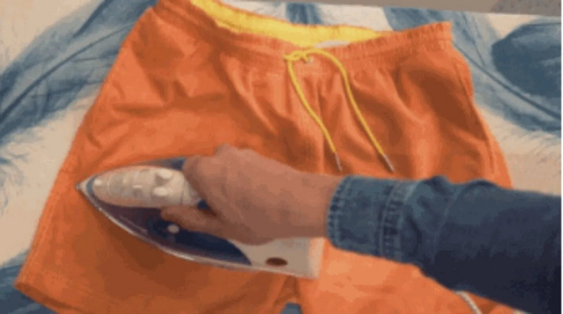 Κοντό ανδρικό σορτς παραλίας για κολύμπι Ανδρικά σορτς μαγιό που αλλάζουν χρώμα Γρήγορη στέγνωμα παντελόνι παραλίας Μαγιό σανίδα σορτς μαγιό