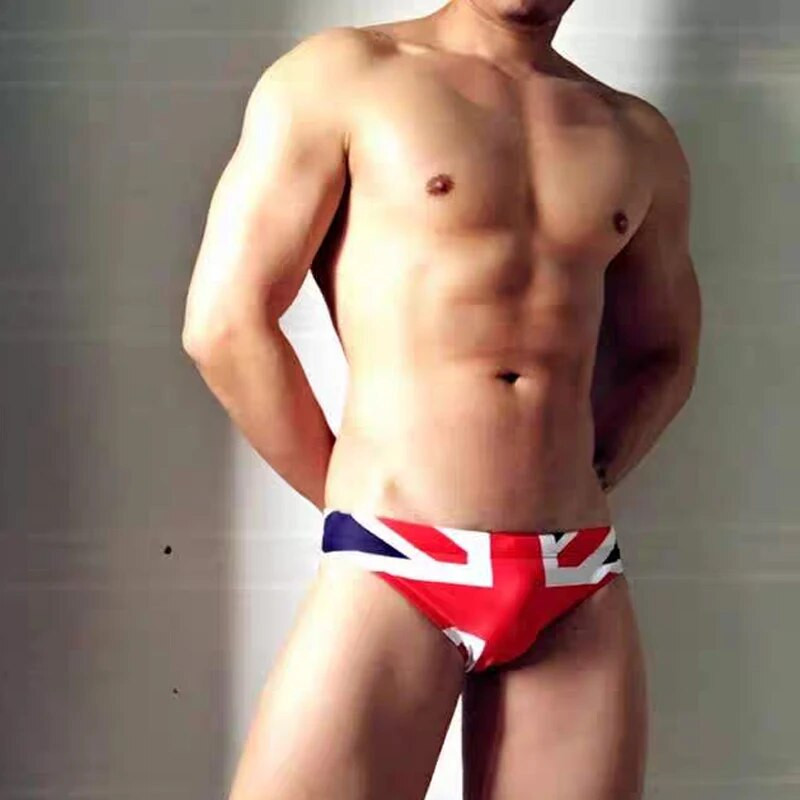 G16 alacsony derékú szexi férfi fürdőruha új nyári szörf szűk férfi fürdőruhák fürdőnadrág rövidnadrág bikini úszó strand rövidnadrág kis méret