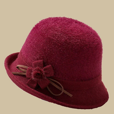 Rudens žiema Vidutinio amžiaus moteriškos šiltos dirbtinės audinės kailio vienspalvės gėlių kepurės Patogios moteriškos megztos vilnonės kepuraitės