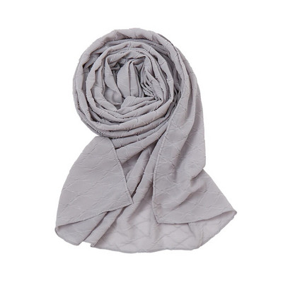 Új divatos fejkendő 2021 női sima cukorka színű kockás ráncos buborék sifon kendő takaró ellopta muszlim hidzsáb 175*70cm