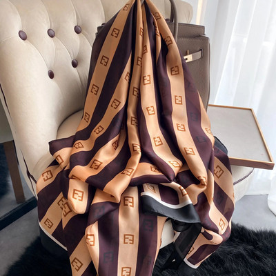 Jaunas sieviešu zīda šalles un ietīšana vasaras luksusa zīmola dizainere sievietēm, kurkām zobiem Pashmina Femme Foulard Bandana Hijab Black