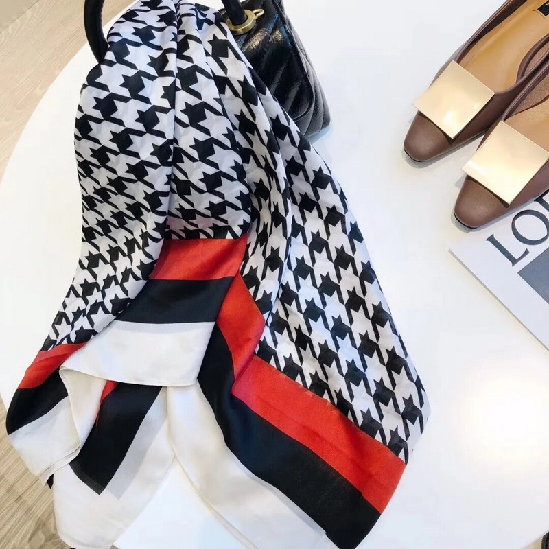 Jaunas sieviešu zīda šalles un ietīšana vasaras luksusa zīmola dizainere sievietēm, kurkām zobiem Pashmina Femme Foulard Bandana Hijab Black