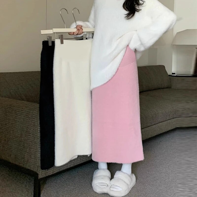 Ziemas grūtnieču vēdera svārki vienkrāsaini ar augstu vidukli mākslīgās ūdeļu kažokādas impērizēti taisni svārki biezi silti, grūtnieces zīmuļu svārki