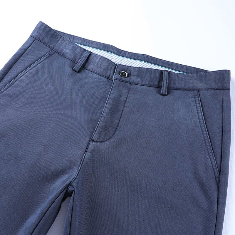 Rudens un ziemas jaunas vīriešu bikses tendences Daudzpusīgas, atvieglinātas biezas bikses Vīriešu brīvas, taisnas caurules korejiešu biznesa ikdienas bikses