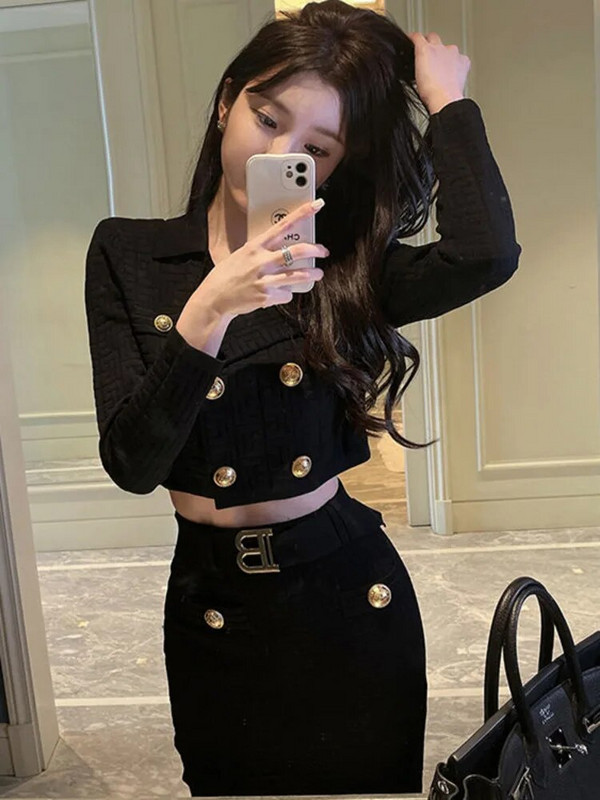 Γαλλικό μικρό αρωματικό κοστούμι 2 τμχ Διπλό κοντό πλεκτό μπλουζάκι + Σετ ελαστικής φούστας με γοφό Γυναικεία πουλόβερ με ζακέτα