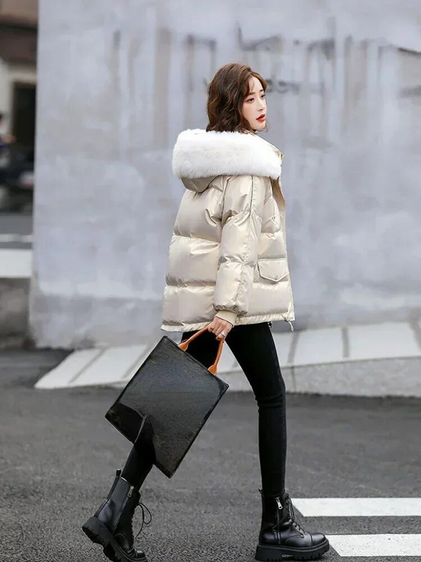 Moteriška žieminė pūkinė striukė, balta ančių pūkų paminkštinimas, pūkiniai paltai su gobtuvu kailinė apykaklė Trumpa parkas Korėjietiška madinga pūkinė striukė moterims