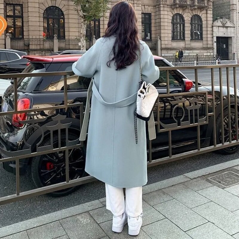 Brīvs mētelis sievietēm Ikdienas vienkrāsains virsdrēbes ar jostu Korejas modes biroja sieviešu virsjaka Apģērbi Rudens un Ziemas Jaunums 2023