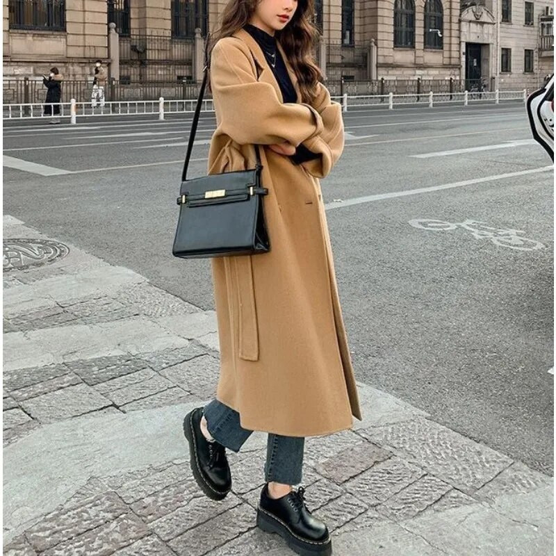 Brīvs mētelis sievietēm Ikdienas vienkrāsains virsdrēbes ar jostu Korejas modes biroja sieviešu virsjaka Apģērbi Rudens un Ziemas Jaunums 2023