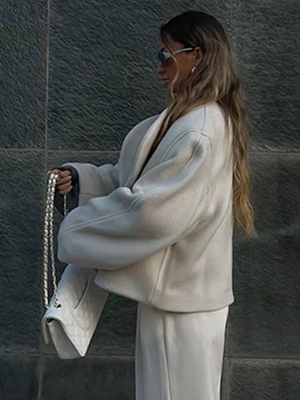 Női elegáns fehér bő őszi felsőruházat, V-nyakú, hosszú ujjú, meleg, vastag kardigán, alkalmi divat iroda Utcai rövid dzsekik