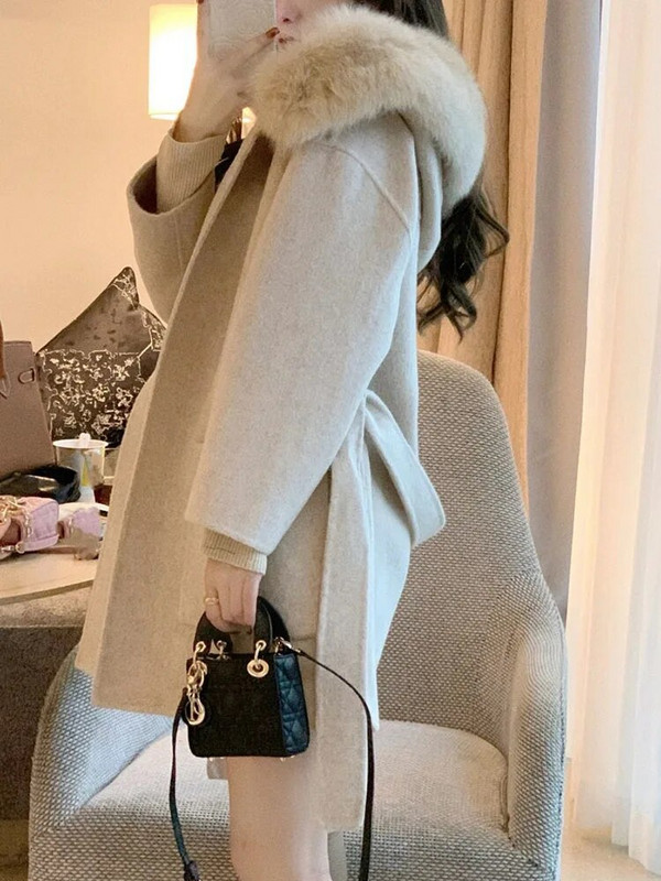 UCXQ viltus noņemama kažokādas apkakle ar regulējamu dizaineru vilnas jaka sievietēm Modes bieza silta mēteļa augšdaļa 2023 rudens Jaunums 23A4455