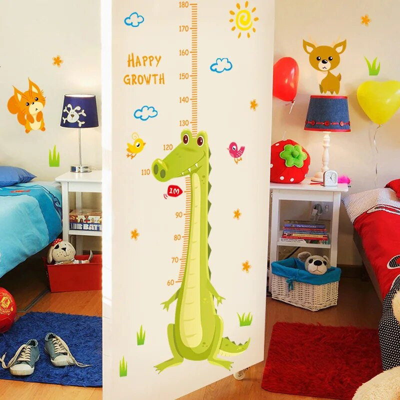 Karikatūra Zaļā krokodila sienas uzlīmes Mazuļa bērna augšanas mērīšana Auguma pēdas uzlīme Bērnu istaba Guļamistabas sienu dekors PVC uzlīmes