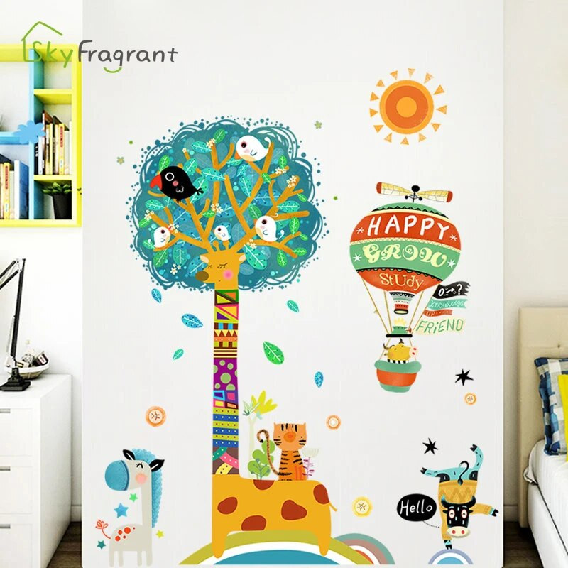 Radošas žirafes sienas uzlīmes bērnu istabām bērnu guļamistabām mājas sienu dekors multfilmu tapetes Pašlīmējošās vinila stikla uzlīmes