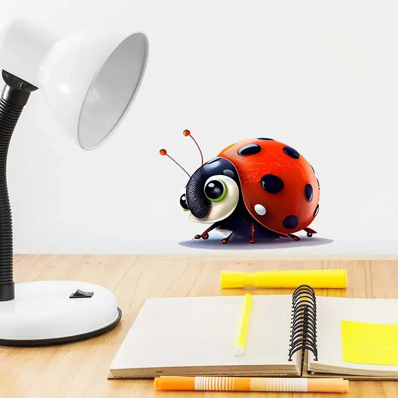 M701 Jauka mārīte karikatūras sienas uzlīme bērnu istabas fons mājas dekorēšana sienas gleznojums viesistabas tapetes smieklīgi uzlīme