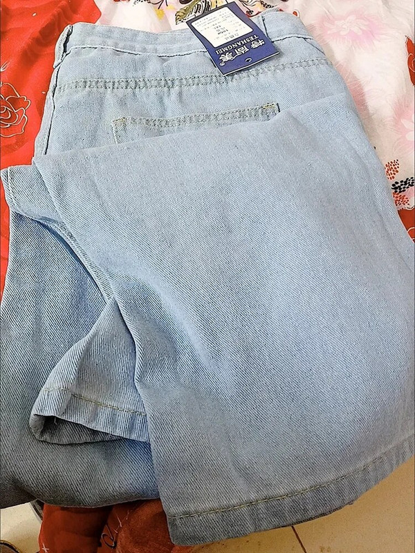 Laisvalaikio aukšto juosmens, didelio dydžio 5xl 90 kg tiesūs džinsai Baggy plačios džinsinės kelnės Naujos vientisos spalvos Vaqueros Spring Woman Hosen