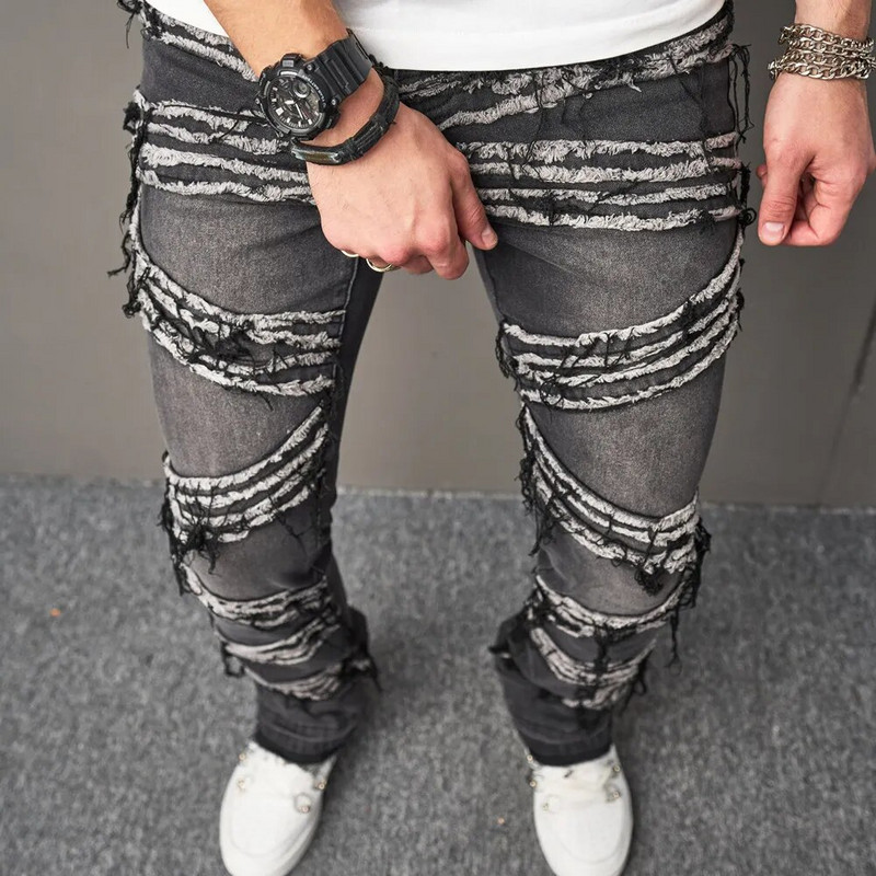 Madingi vyriški hip-hop’ai, ploni tiesūs džinsai, kelnės, gatvės apranga, bėgiojantis vyriškas dviratininkas, džinsinės kelnės