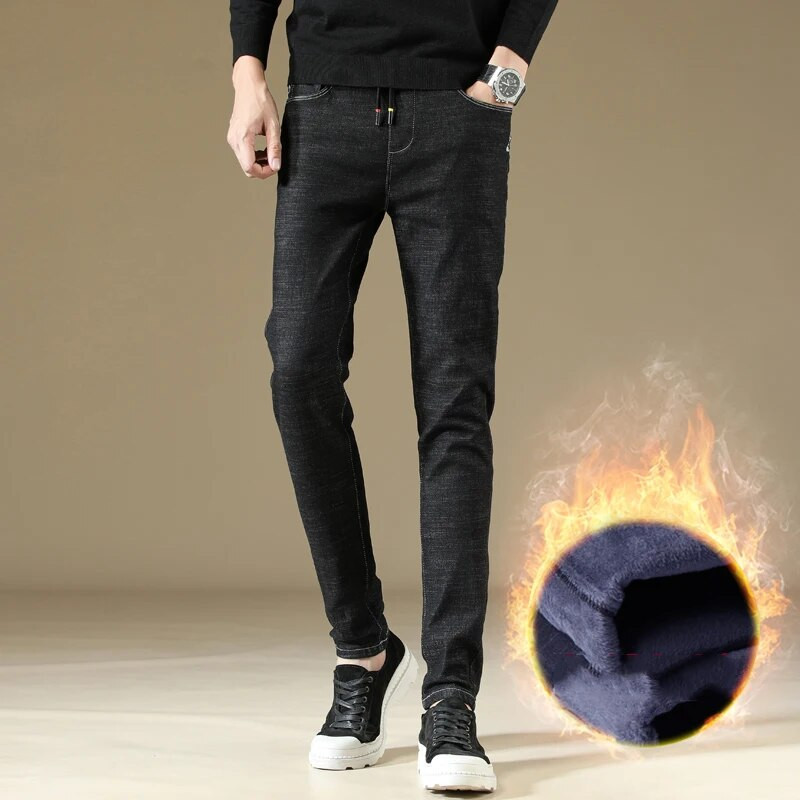 2024. g. rudens/ziema, jauni, moderni džinsi vīriešiem, korejiešu versija, slaidi pieguļoši melnas pēdu bikses, elastīgas, jaunatnes plīša biezākas