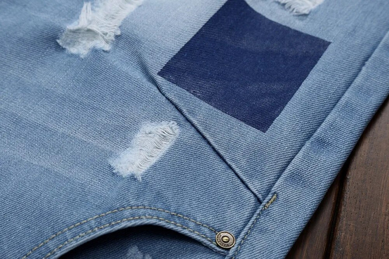 KARSTĀ 2022. gada mode, ikdienišķa, taisni, cauruļu džinsi Vīriešu taisni ubaga ielāps Streetwearcity Boy, nostalģiski, gaiši džinsi vīriešiem