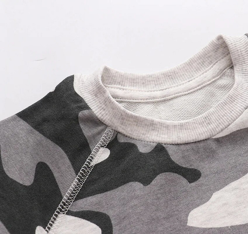 Pirmsskolas vecuma bērnu apģērbs meitenei rudens T-krekls ar garām piedurknēm bērnu džemperis jauks ikdienišķs zēnu meitenes brīvs kamuflāžas apģērbs