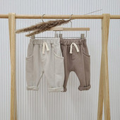 Meiteņu mazuļu masīvi legingi 2023. gada pavasara korejiešu zēnu rievotas PP bikses Mazs zēns ikdienišķs harēms Bikses bērniem Bikses apakšbikses