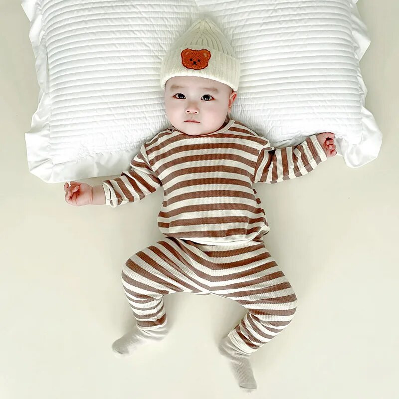 2022. gada rudens jauns, ērts un mīksts mazuļa vafeļu kostīms ar apaļu kaklu ar garām piedurknēm + bikšu divdaļīgs augstas kvalitātes komplekts