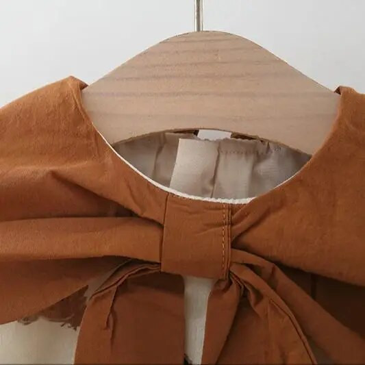 Tavaszi és őszi új rajzfilm Baby Bear lány hosszú ujjú ruha koreai stílusú masni gyerekruházat (0-3 éves korig)