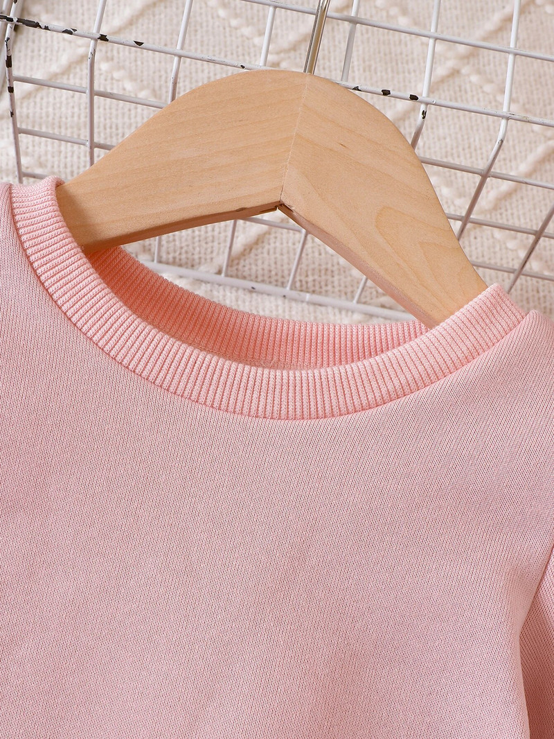 Pavasara un rudens meiteņu kleita, cepure ar apaļu kakla izgriezumu, garām piedurknēm, multfilmas kaķa loka raksts, moderns un silts