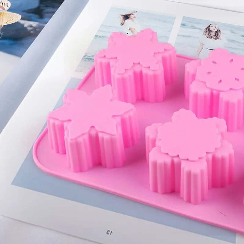 Διάφορα στυλ Χριστουγεννιάτικη φόρμα κεριών σιλικόνης σε σχήμα νιφάδας χιονιού DIY Χειροποίητο σαπούνι Διακοσμητικό κέικ σοκολάτας Φόρμα δώρου για πάρτι