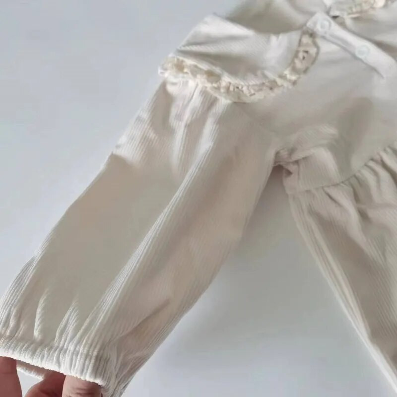 Jauka velveta kleita zīdaiņai, princese jaundzimušajiem bērniem ar garām piedurknēm Pītera Pena apkakle A-līnijas viengabala Korejas pavasara drēbes