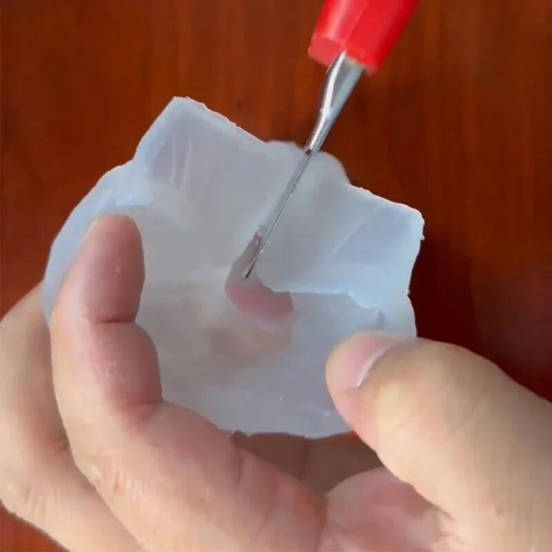 Jauna rokas galvaskausa silikona sveces veidne Helovīnam Dekoratīvie rokdarbi Spoku galvas apmetums Ziepju epoksīda izgatavošanas rīki Ballīšu dāvanas