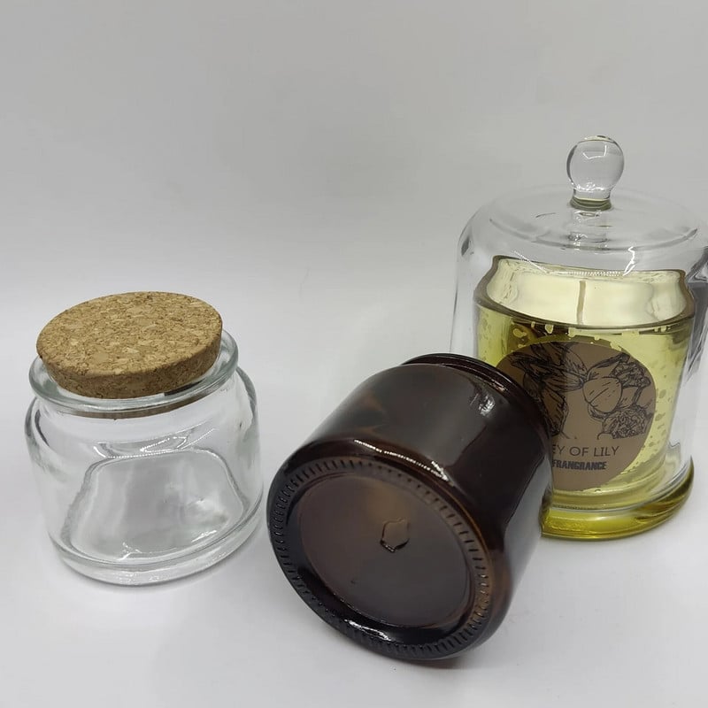 Žvakių skardinės, stiklinės aromatinės žvakės puodelis