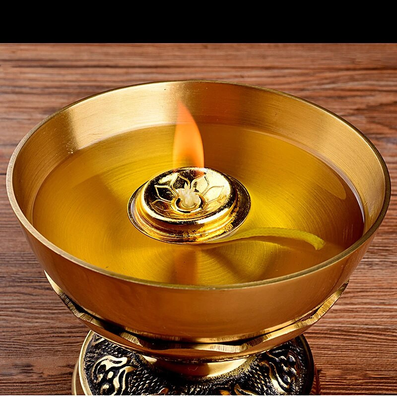 2 vnt Vintage Buddha lempos dagčių laikikliai Aliejinė lempa Plaukiojantis dagčių laikiklis alyvos dagčių stovo tvirtinimo reikmenys aliuminio žvakių laikiklis